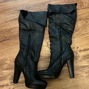 Jessica Simpson black leather boots